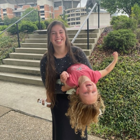 Meet your Posher, Sierra - Picture 1 of 1